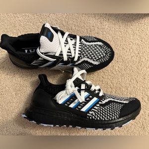 Adidas Ultraboost Dna Mighty Ducks Hawks Shoes Size 5.5 (kids)